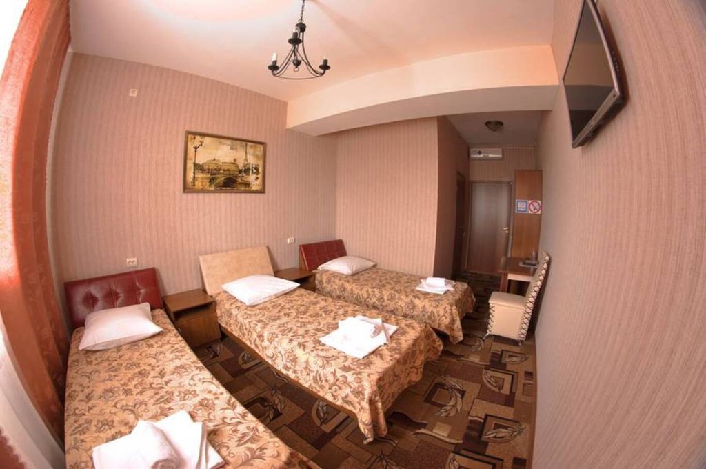 Трёхместный номер Стандарт