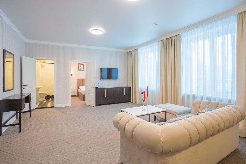 Двухместный номер с 1 кроватью полулюкс