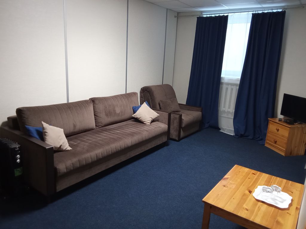 Семейный номер двухкомнатный номер люкс с удобствами