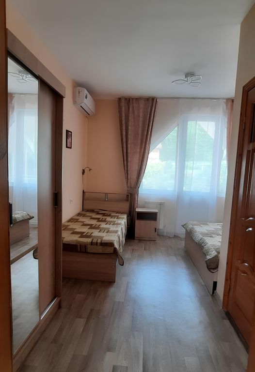 Трёхместный стандарт с видом на горы