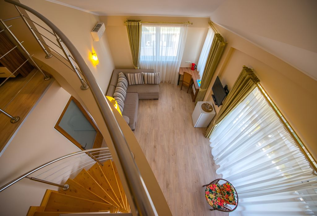 Семейный номер люкс с видом на море