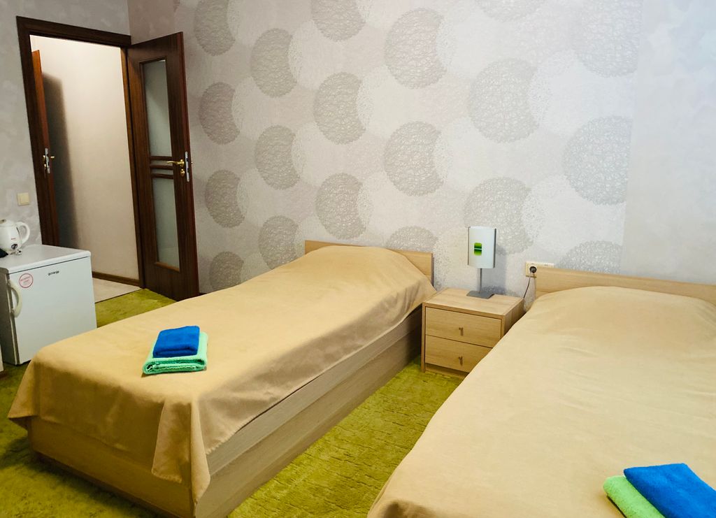 Двухместный номер с 2 отдельными кроватями стандарт