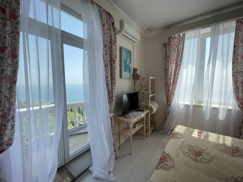 Четырёхместный номер Жемчужный и Бирюзовый