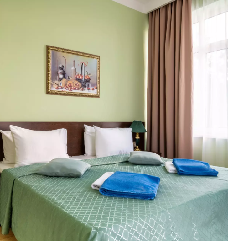 Четырёхместный номер люкс