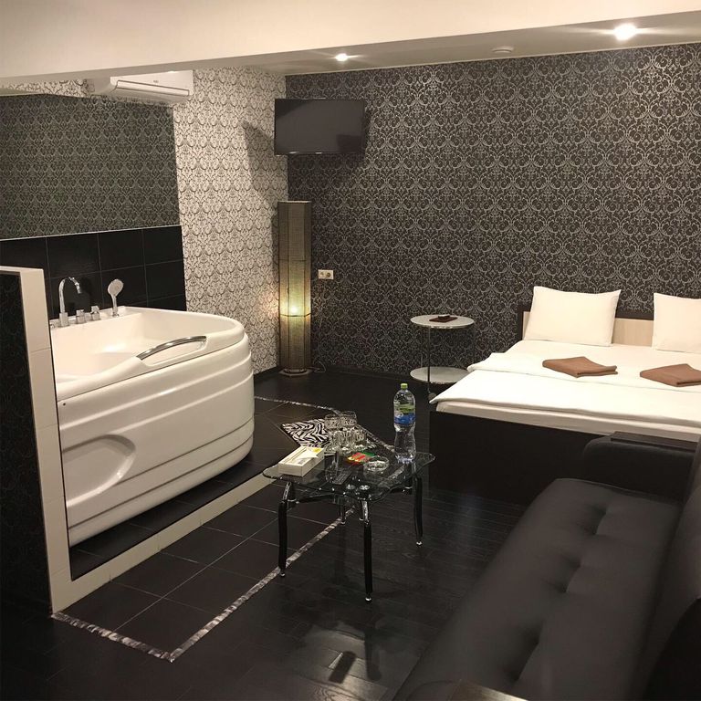 Двухместный номер с 1 кроватью люкс