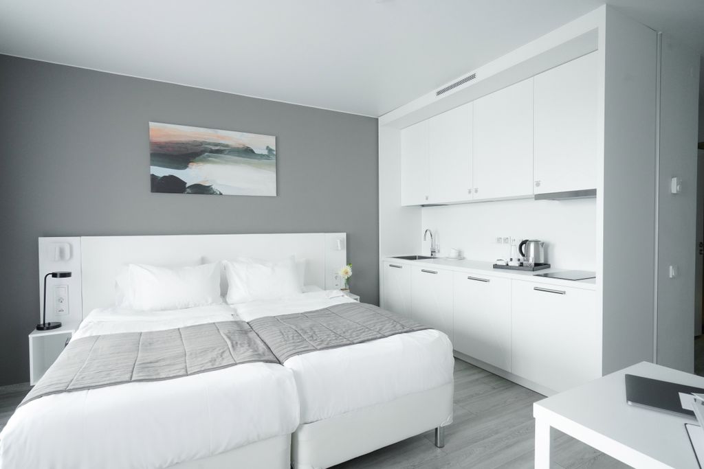 Двухместный номер с 1 кроватью Полулюкс