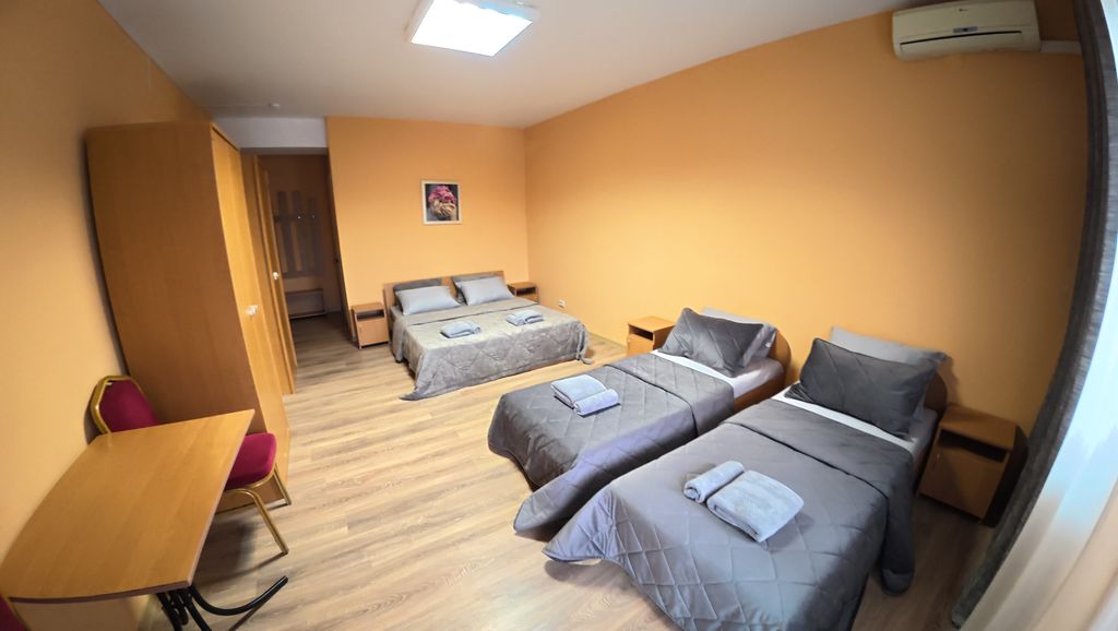 Четырёхместный номер стандарт