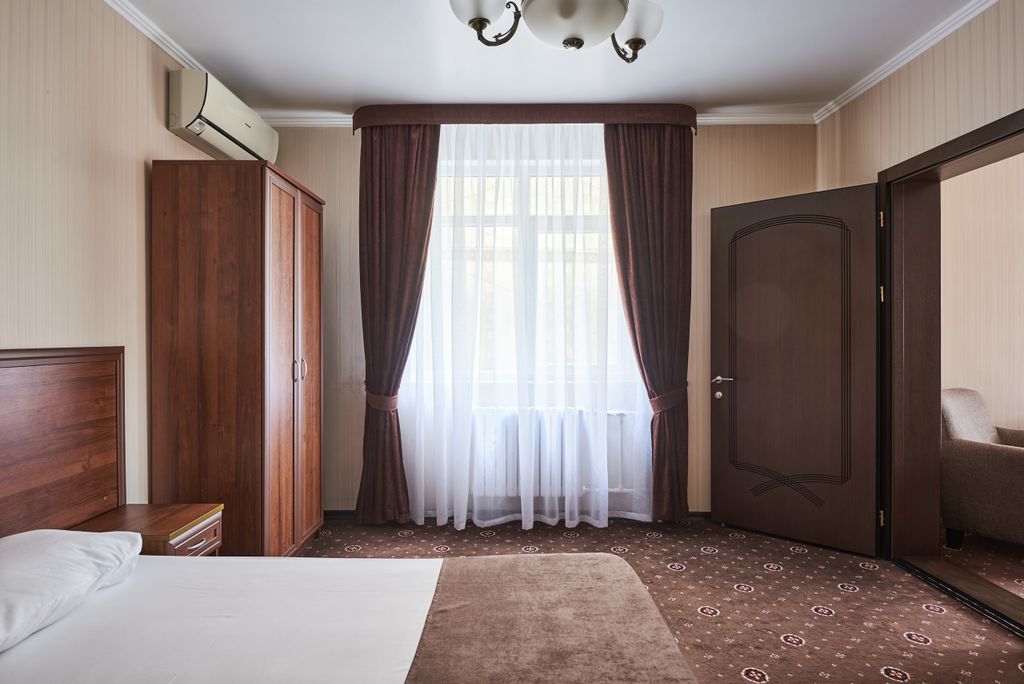 Семейный номер Двухкомнатный люкс с лоджией на 4х