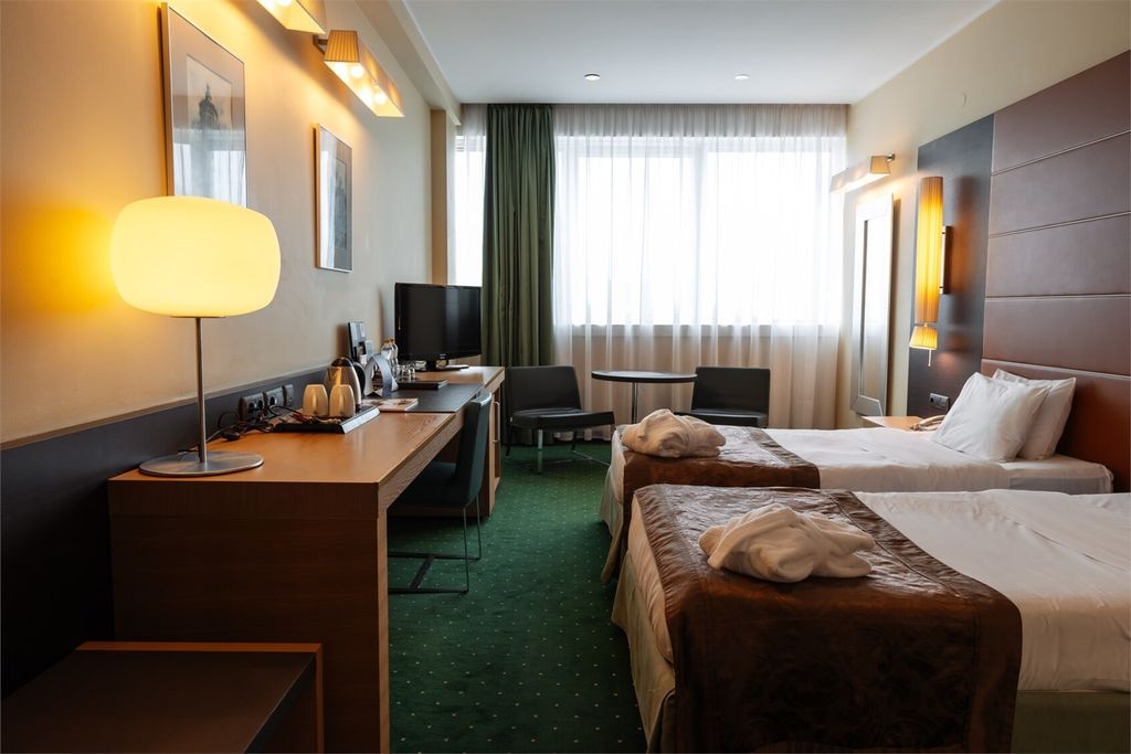 Двухместный номер с 2 отдельными кроватями делюкс