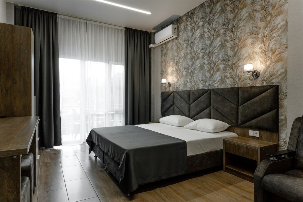 Апартаменты с одной спальней 45