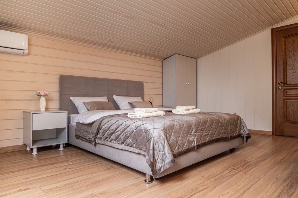 Двухместный номер с 1 кроватью Двухместный номер стандарт-студия мансарда