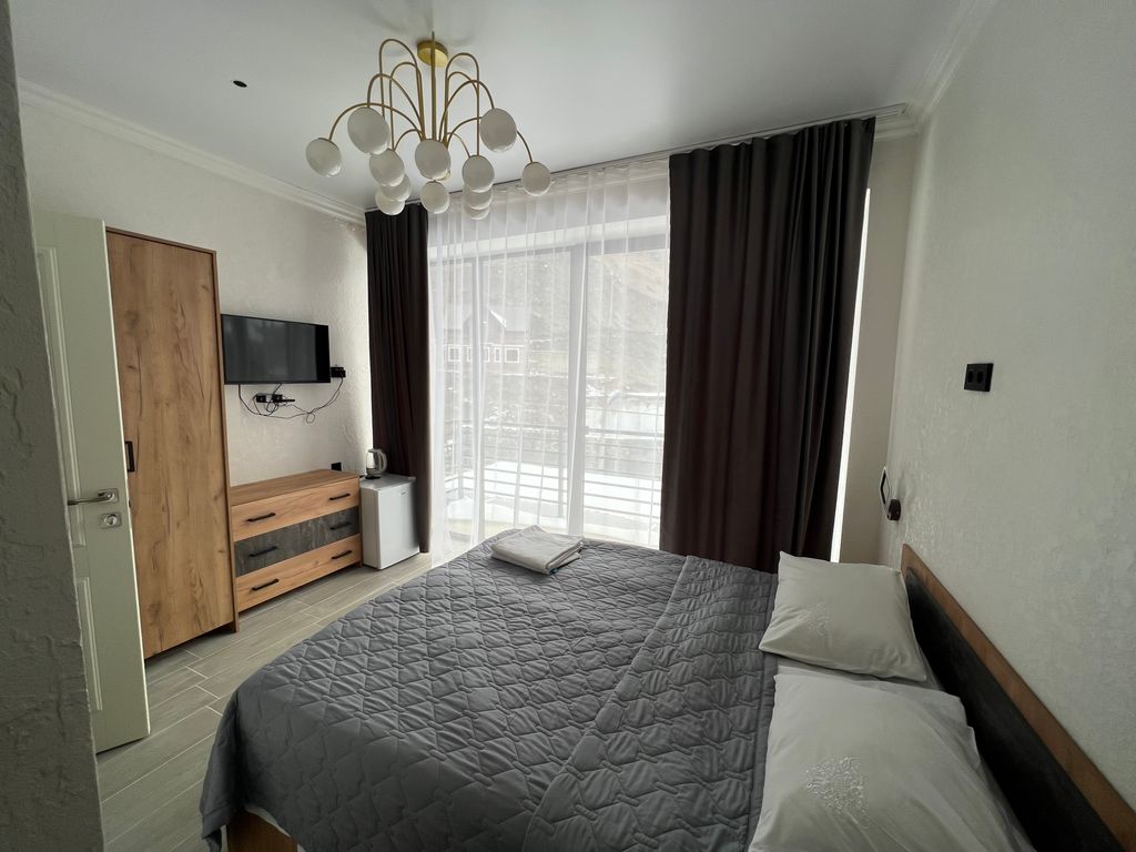 Двухместный номер с 1 кроватью 3 минуты до поляны Азау панорамный вид