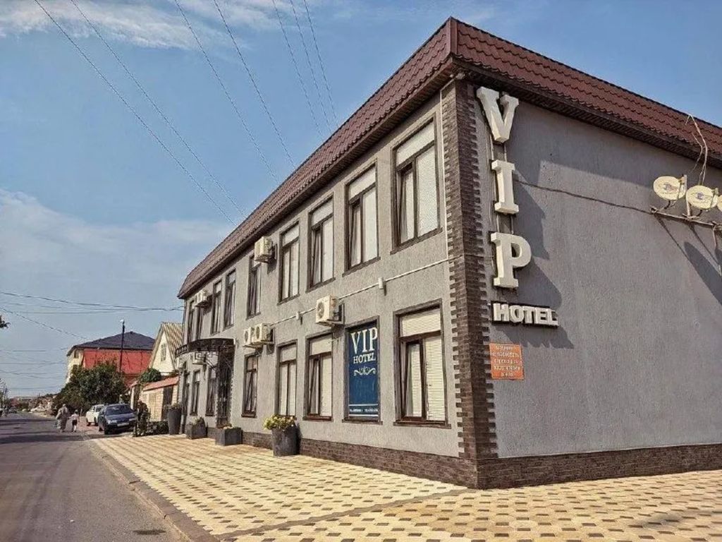 Четырёхместный номер 3 номер Полулюкс