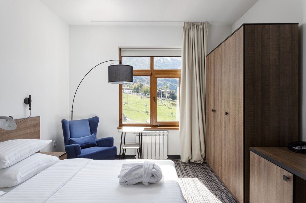 Двухместный номер с 1 кроватью Superior с ванной