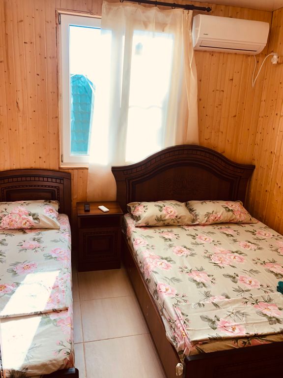 Трёхместный номер со всеми удобствами и со своей кухней