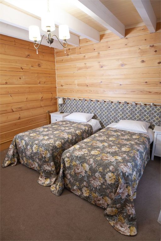 Двухместный номер с 2 отдельными кроватями улучшенный