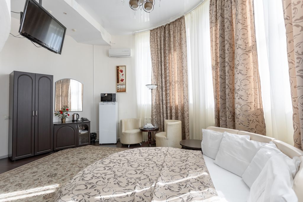 Двухместный номер с 1 кроватью полулюкс