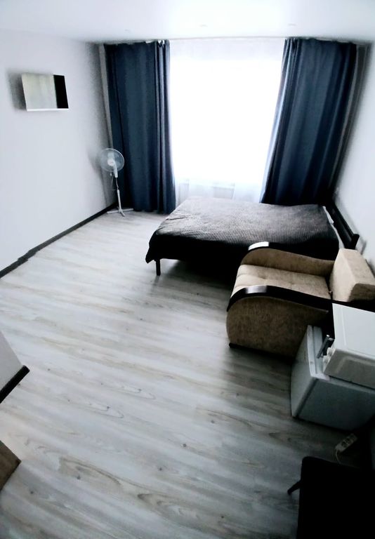 Трёхместный стандартный с двуспальной кроватью