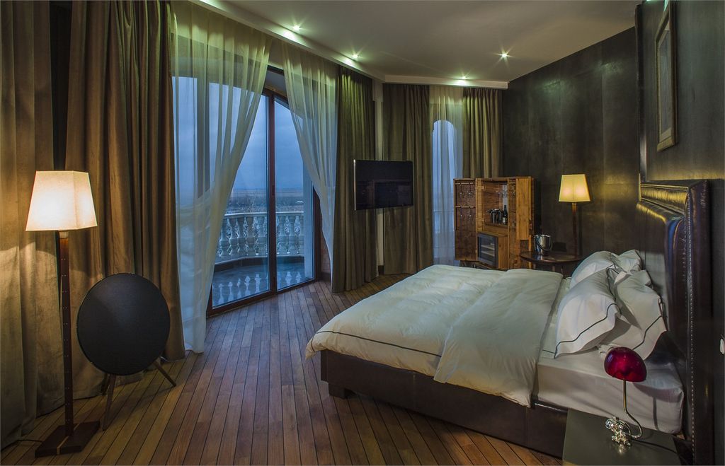 Двухместный номер с 1 кроватью президентский люкс