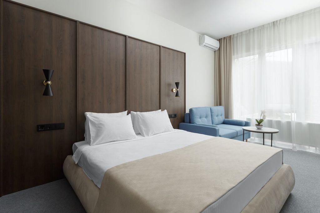 Четырёхместный номер делюкс с балконом