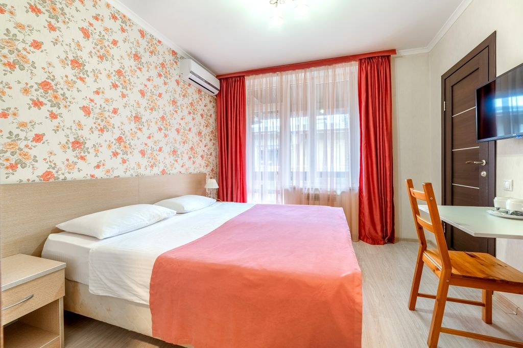 Двухместный номер с 1 кроватью комфорт с балконом