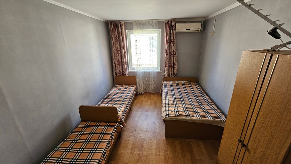 Трёхместный номер стандарт (№4)