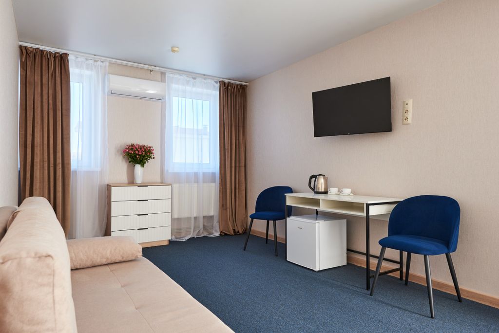 Четырёхместный номер люкс двухкомнатный