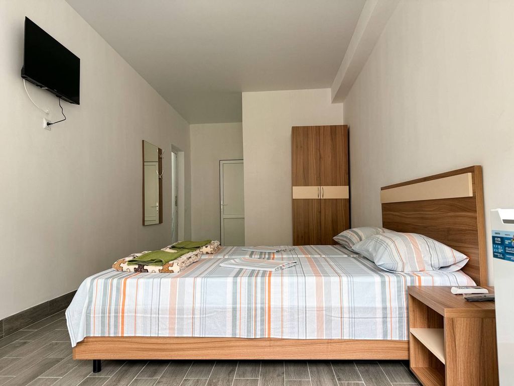 Четырёхместный номер Четырёхместный с балконом