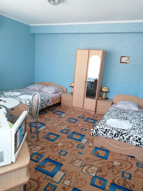 Трёхместный номер стандарт