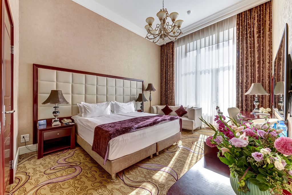 Двухместный номер с 1 кроватью делюкс с балконом