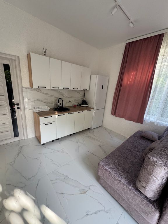 Семейный номер двухкомнатный Розовое озеро