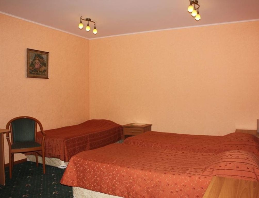 Трёхместный номер Стандарт улучшенный