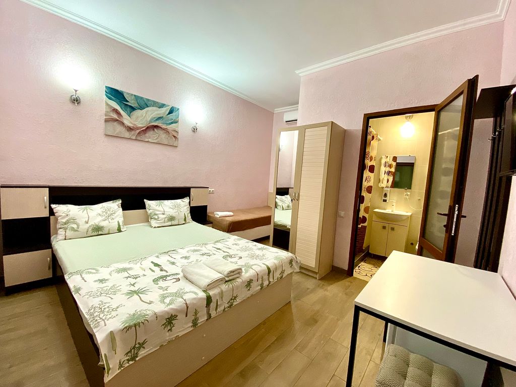 Трёхместный номер стандарт