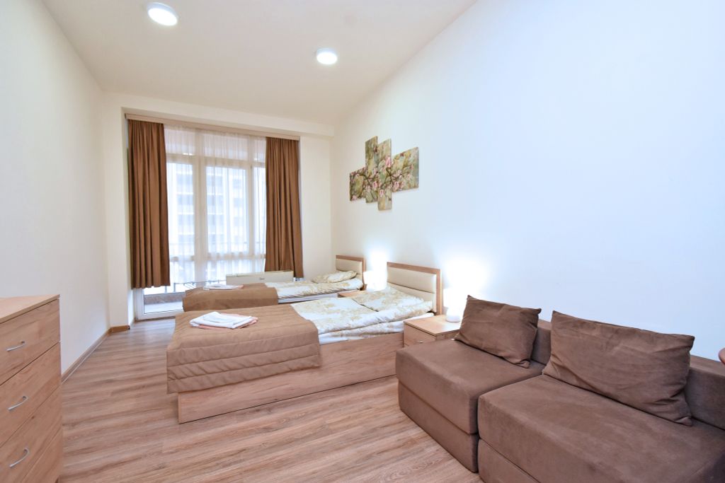 Двухместный номер с 2 отдельными кроватями улучшенный твин с балконом