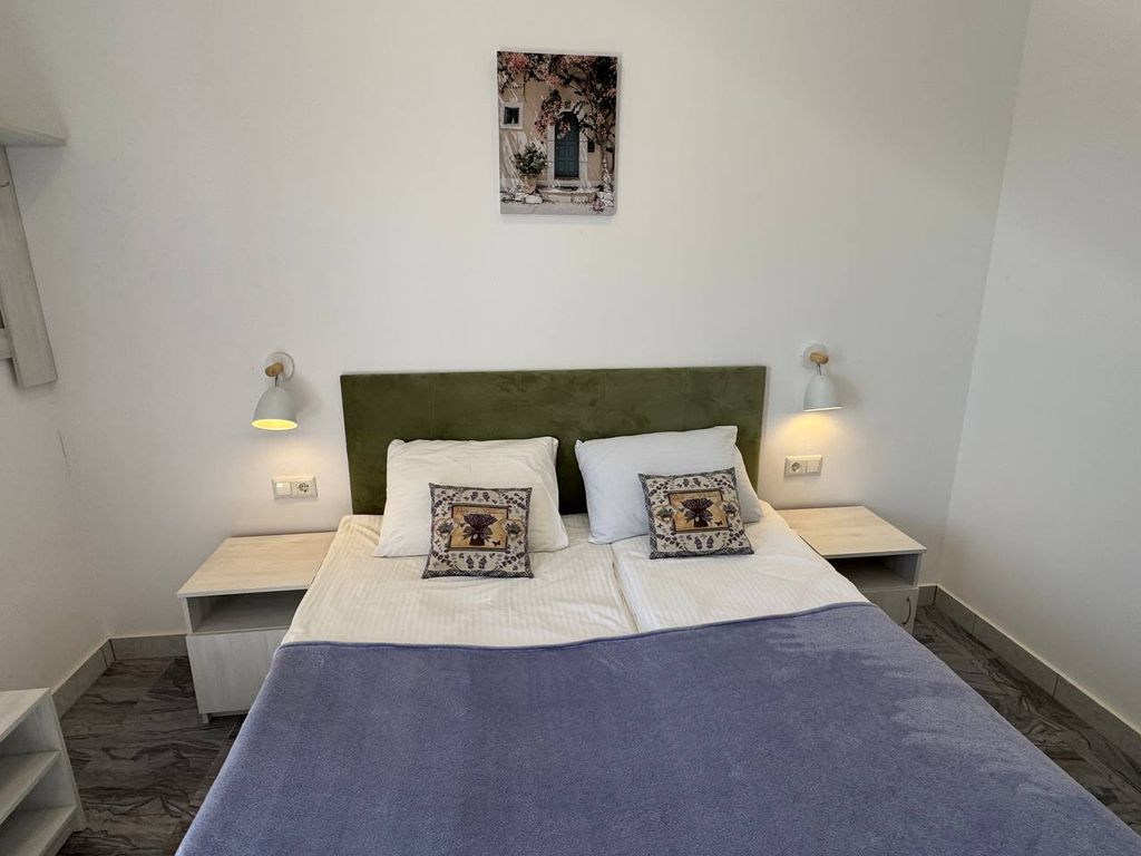 Дом Однокомнатный домик без кухни