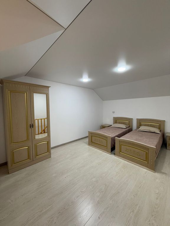 Четырёхместный номер люкс