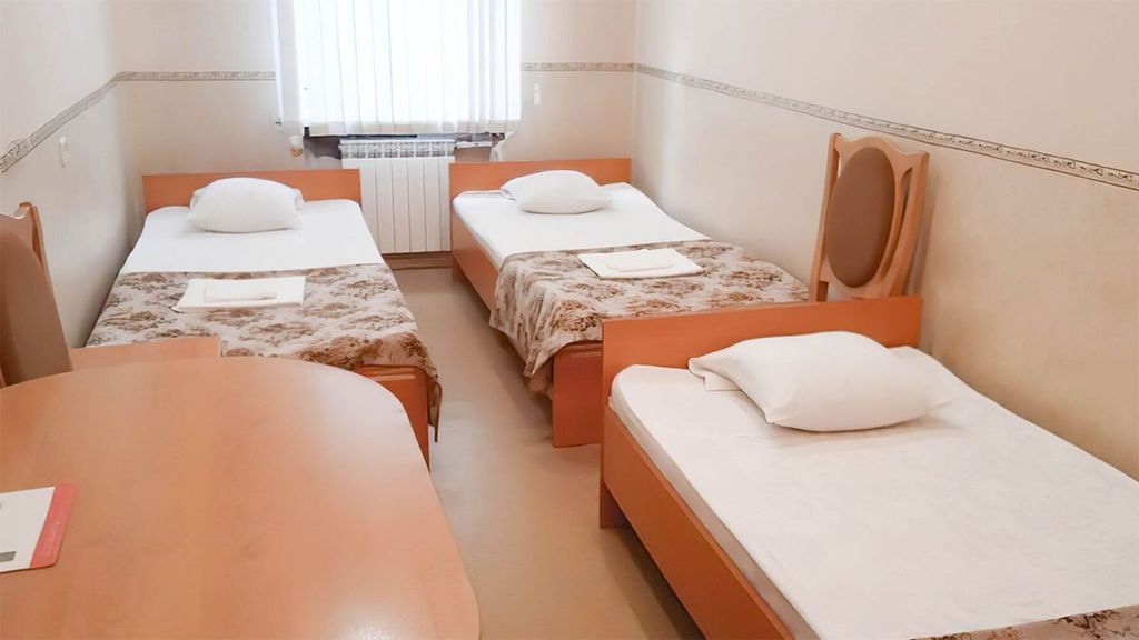 Трёхместный номер Эконом (без с/у)