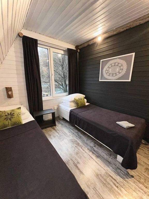 Трёхместный номер дом полярника №5