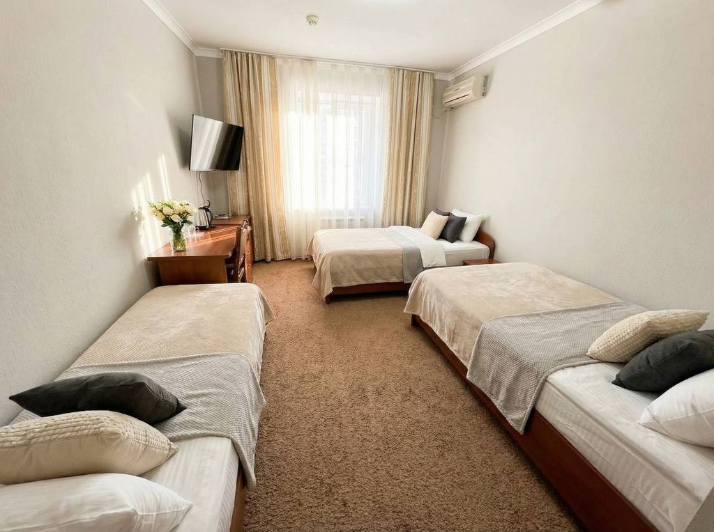 Трёхместный номер стандарт