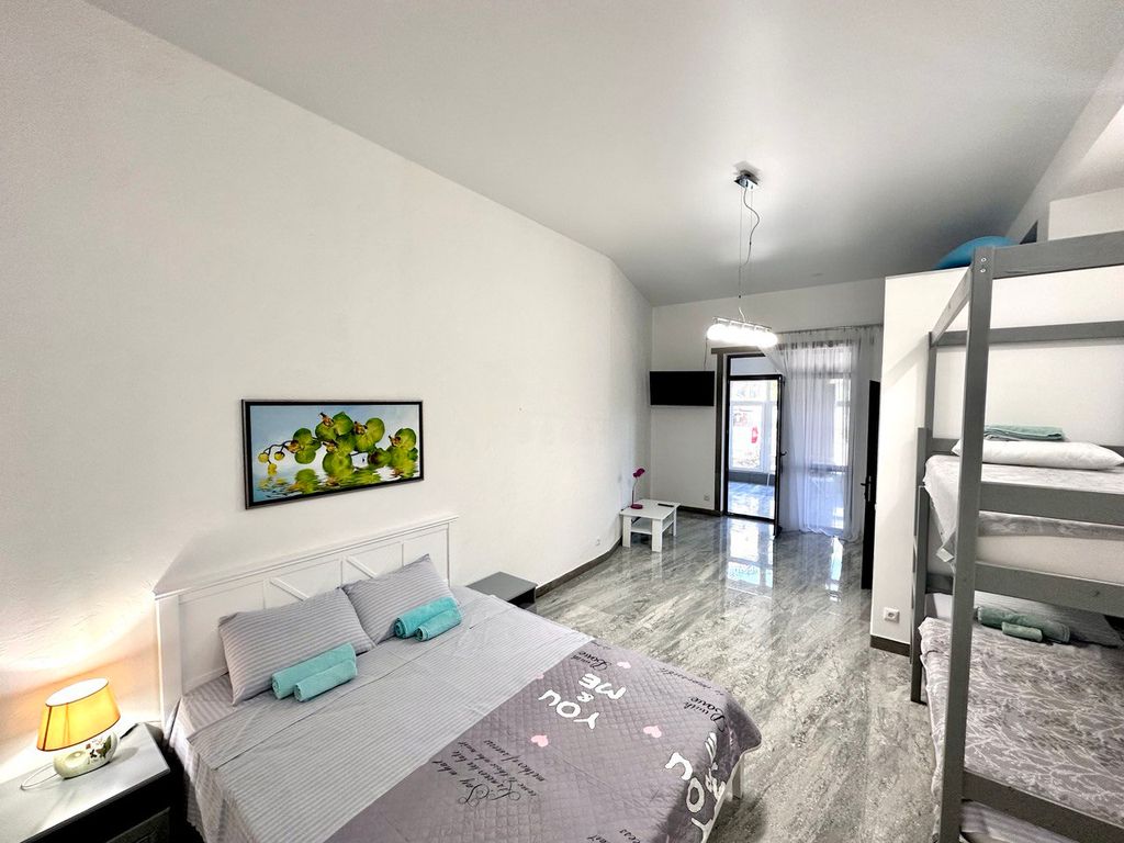 Апартаменты большой семейный комфорт