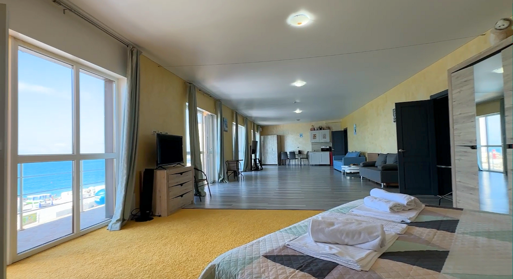 Семейный номер стандарт с видом на море