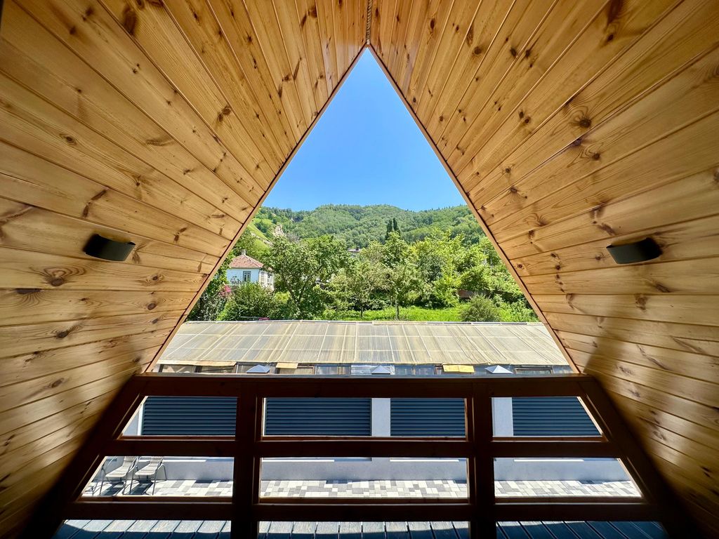 Апартаменты делюкс с видом на горы