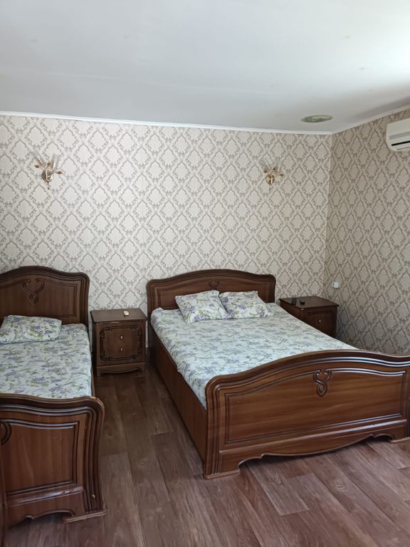 Трёхместный номер люкс