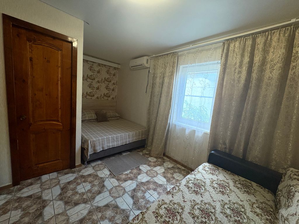 Четырёхместный номер стандарт на 1 этаже