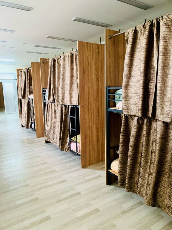 Многоместный мужской номер 20