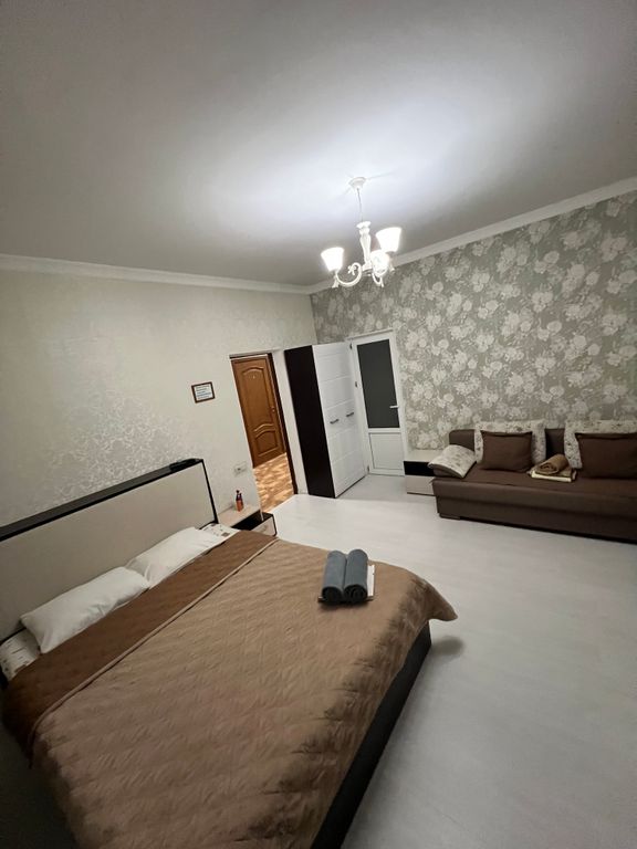 Четырёхместный номер стандарт с видом на город