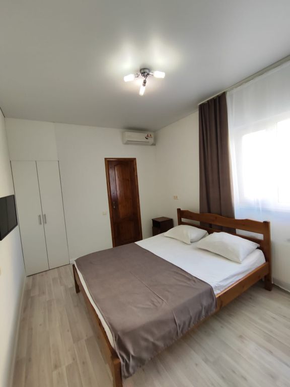 Четырёхместный номер с двумя балконами двухкомнатный или 2 комнаты с удобствами и балконами