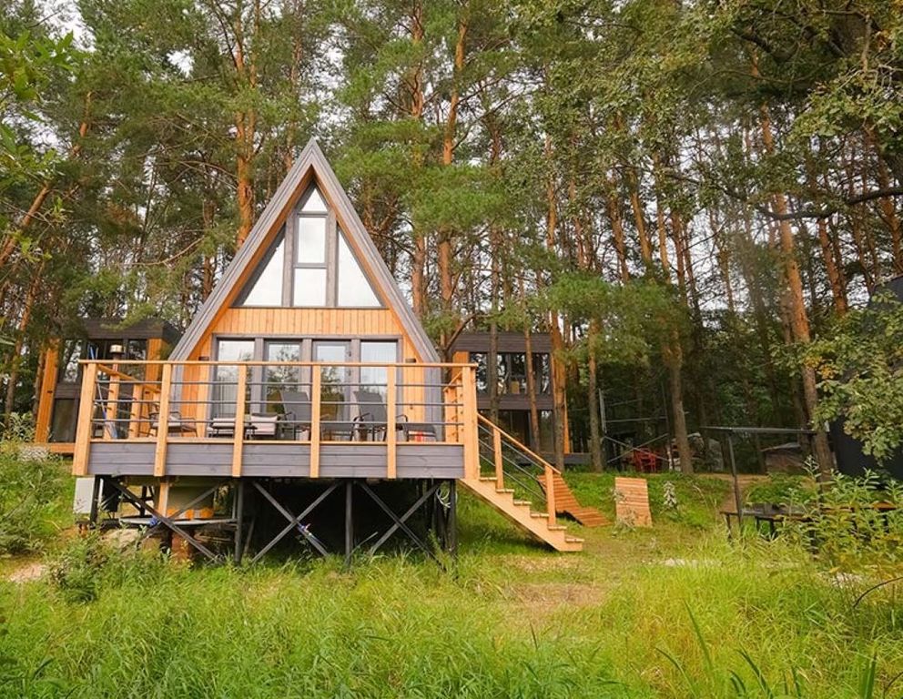 Дом A-Frame Lux с дровяной купелью и мангальной зоной