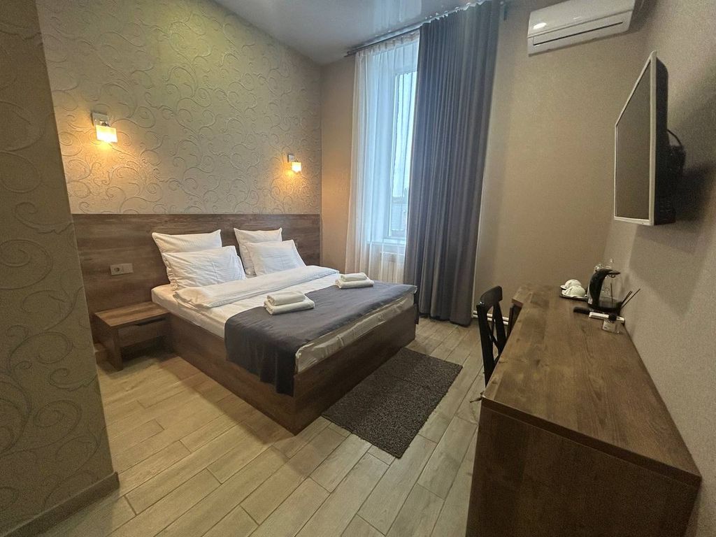 Двухместный номер с 1 кроватью полулюкс №14