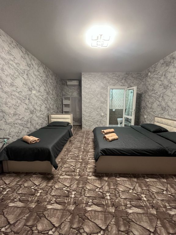 Трёхместный номер люкс